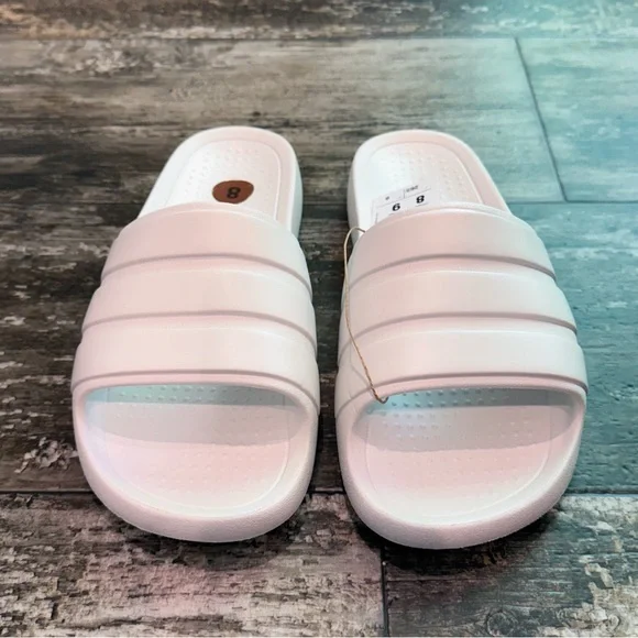 Adidas Unisex Adilette Flow Slide Sandal White Womens Size 9 Mens Size 8 NWT - Picture 2 of 13